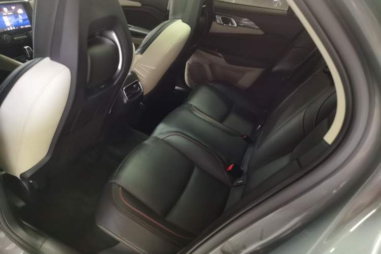 Used Lynk & Co 02 2018 1.5T DCT Two-Wheel Drive Zhaopu Version China V Standard
