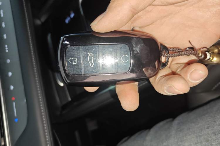 Used Chery Tiggo 8 PRO 2025 290T Two-Wheel-Drive Luxury Edition
