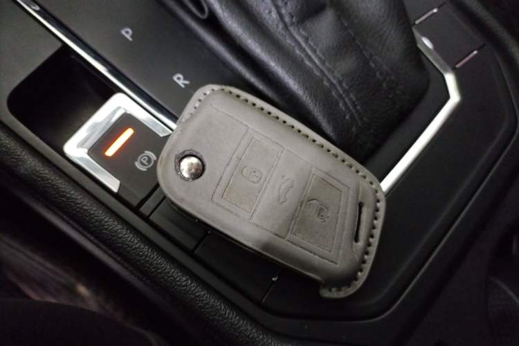 Used Volkswagen Lamando 2019 230TSI DSG Fashion Edition China VI
