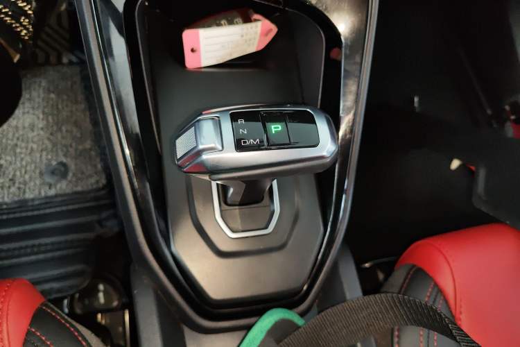 Used Haval H2s 2018 Red-Label 1.5T Dual-Clutch Elite Model
