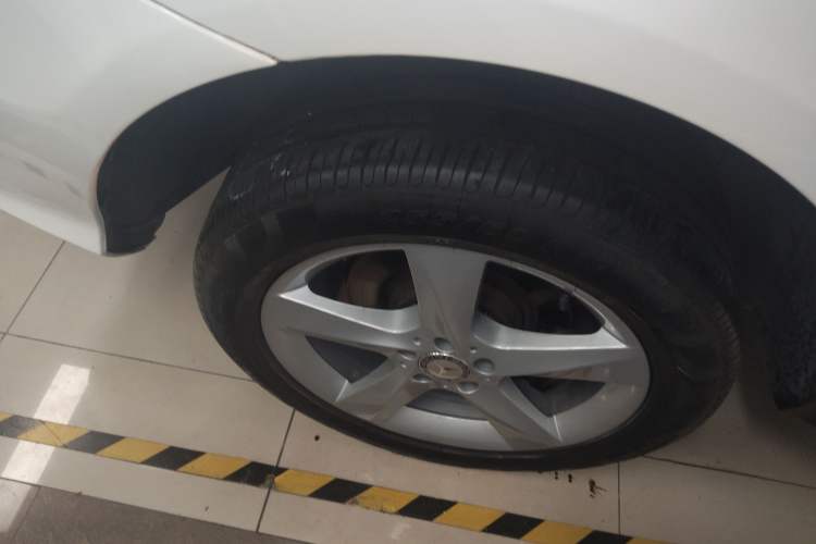 Used Mercedes-Benz M-Class 2014 ML 320 4MATIC