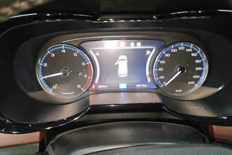 Used GAC Trumpchi GS8 2017 320T Two-Wheel Drive Luxury Smart Connectivity Version (7 Seats)
