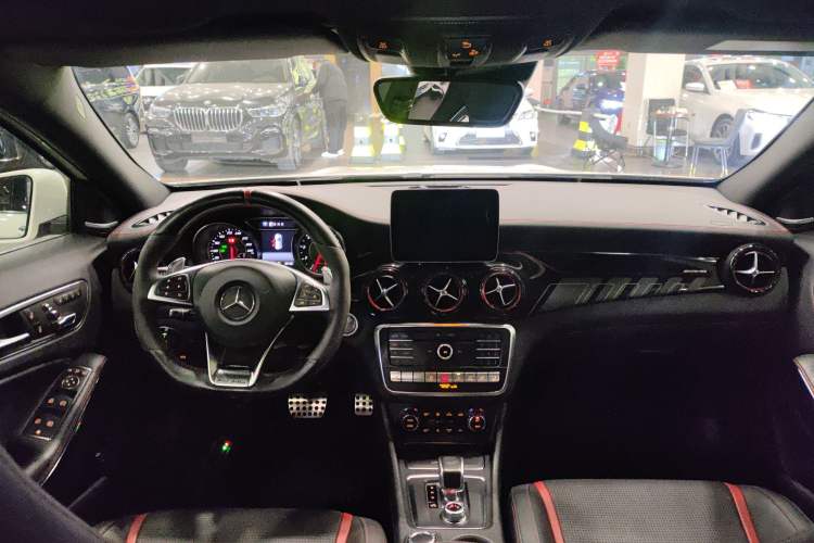 Used Mercedes-Benz GLA AMG 2017 Facelifted AMG GLA 45 4MATIC
