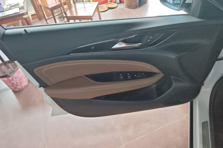 Used Buick Regal 2020 552T Luxury Version