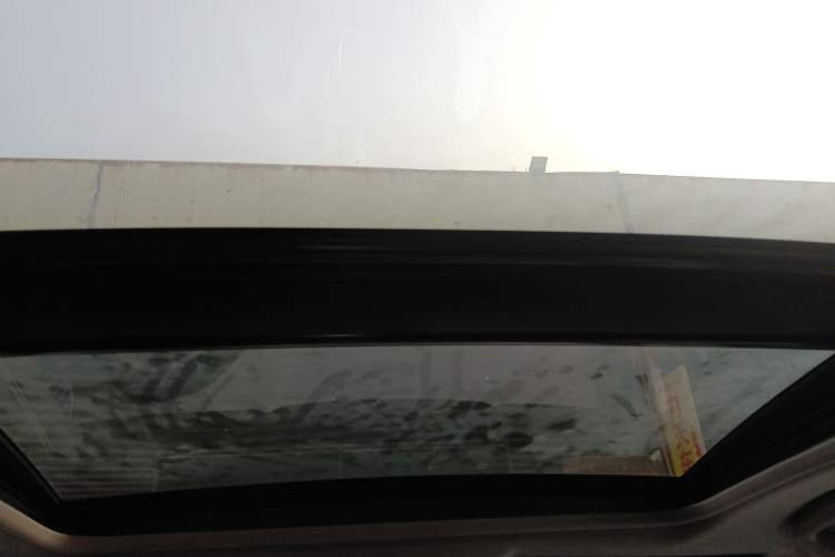 Used Honda Vezel 2015 1.8L CVT 2WD Luxury Model