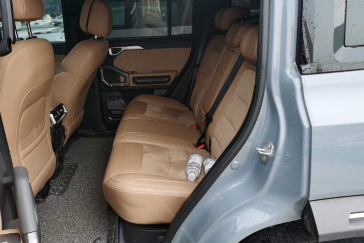 Used JETOUR Traveler 2023 2.0T All-Wheel Drive CrossPRO+
