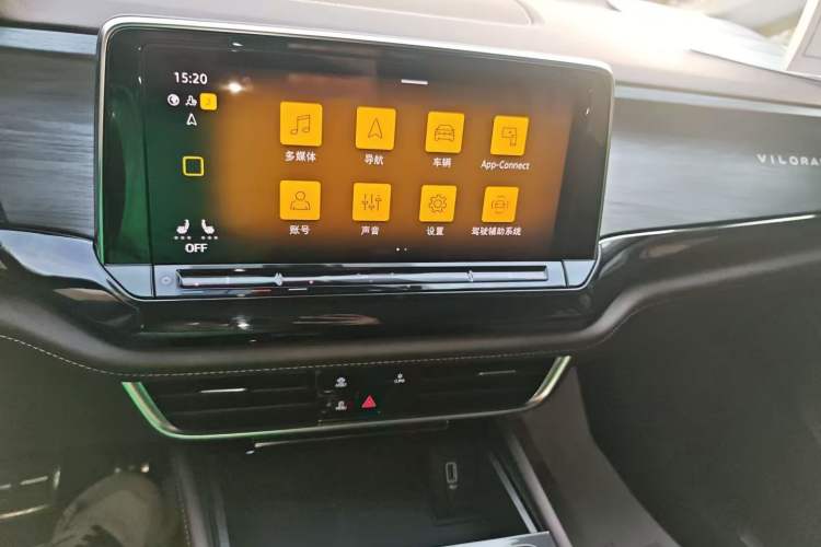 Used Volkswagen Viloran 2022 380TSI Luxury Edition