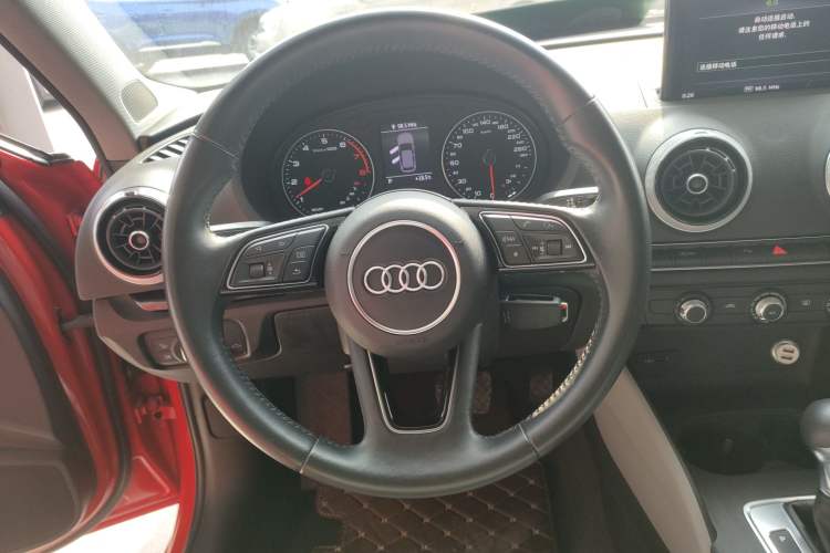 Used Audi A3 2018 30th Anniversary Edition Sportback 35 TFSI Fashion Model
