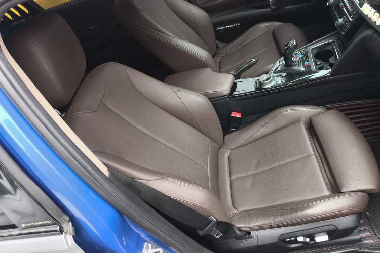 Used BMW 3 Series 2018 320Li Leading Model M Sport Package