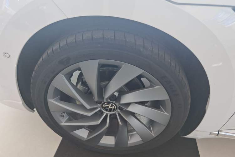 Used Volkswagen FAW-Volkswagen CC 2024 380TSI Striking All-Encompassing Edition
