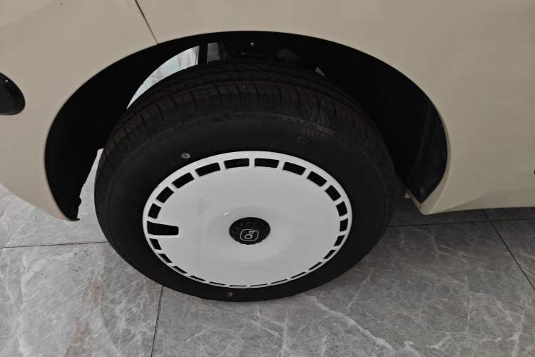 Used Chery QQ Ice Cream 2025 155km Sundae Edition
