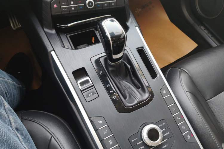 Used Wey VV7 2017 2.0T Flagship Edition