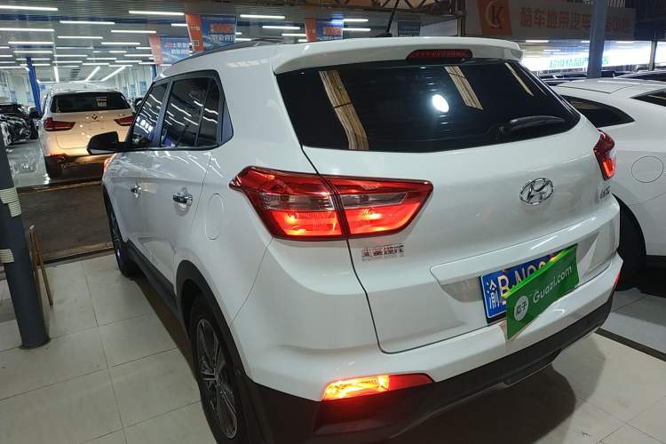 Used Hyundai ix25 2015 1.6L Automatic Two-Wheel Drive Smart GLS Trim
