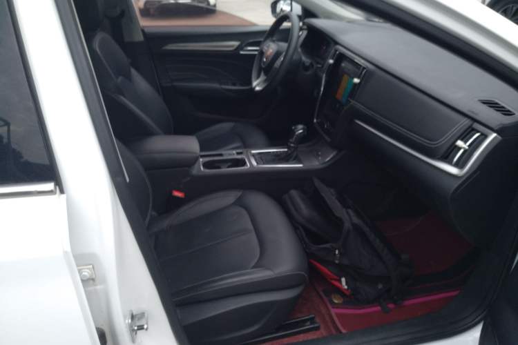 Used Roewe i6 2020 PLUS 1.6L CVT 4G Connected Glory Flagship Edition
