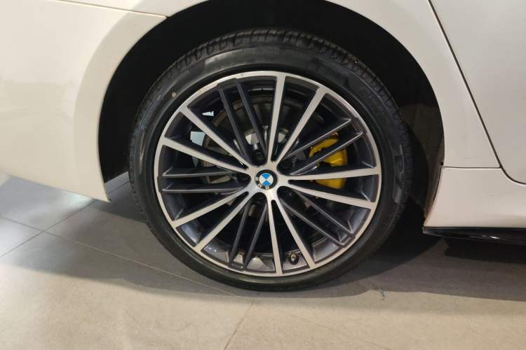 Used BMW 5 Series 2023 530Li Leading Model M Sport Package
