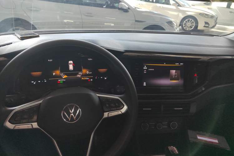 Used Volkswagen Lavida 2023 New Sharp 1.5L Automatic Excellent New Edition
