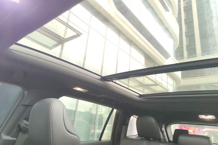 Used Toyota Crown Land Cruiser 2021 2.5L HEV Four-Wheel Drive Premium Edition
