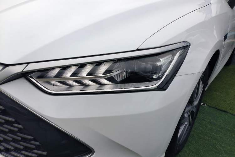 Used BYD Qin PLUS 2023 Champion Edition DM-i 120KM Leading Model
