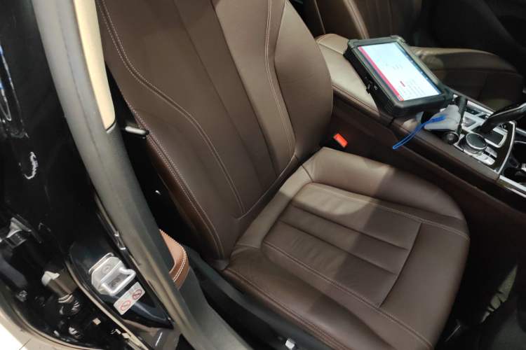 Used BMW 7 Series 2018 730Li Leading Model Excellence Package
