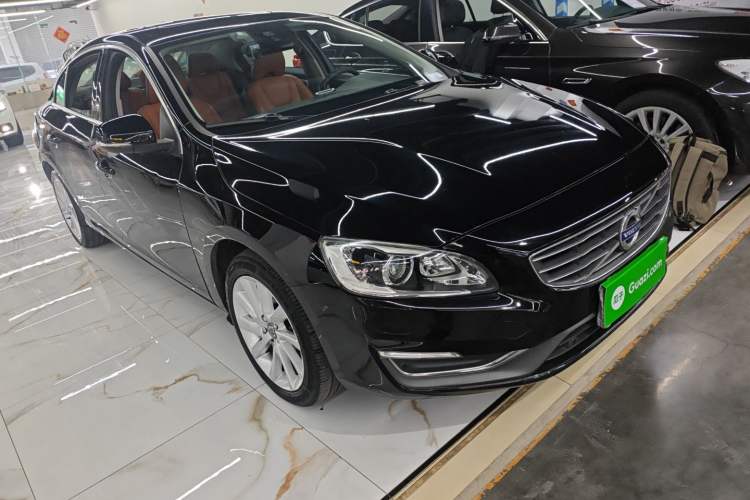 Used Volvo S60 2017 S60L T4 Smart Range Edition