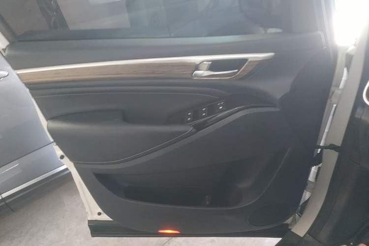 Used GAC Trumpchi M8 2021 Lingxiu Series 390T Deluxe Edition
