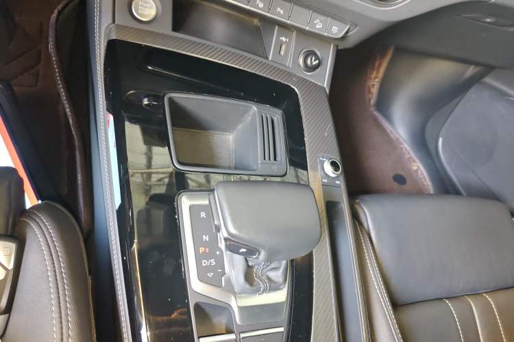 Used Audi Q5L 2021 40 TFSI Luxury Dynamic Edition
