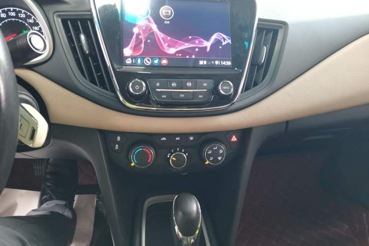 Used Chevrolet Monza 2021 320 Automatic Enjoyment Sunroof Edition