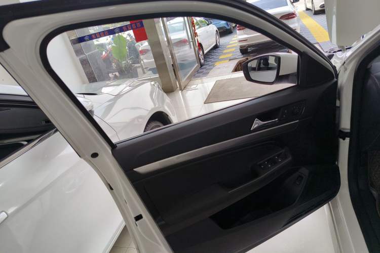 Used Volkswagen Lavida 2019 Lavida Start 1.5L Automatic Trendy Version China VI Standard
