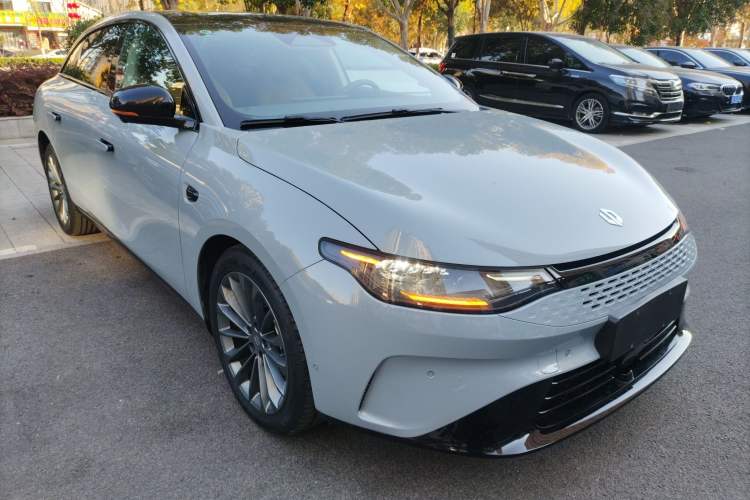 Used Leapmotor C01 2024 Range-Extended 316 Deluxe Edition
