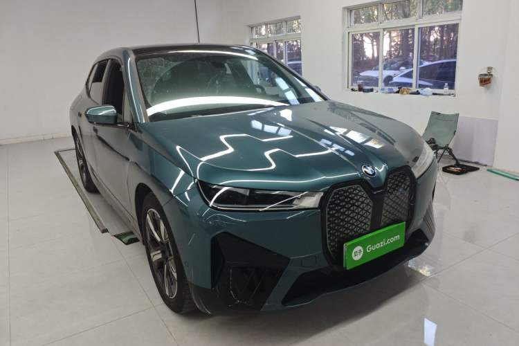 Used BMW iX 2022 xDrive40
