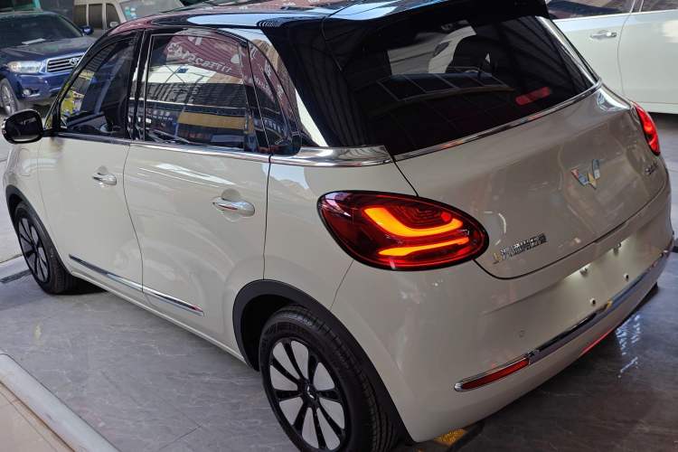 Used Wuling Bingo 2024 333 km Lingxi Connected Version
