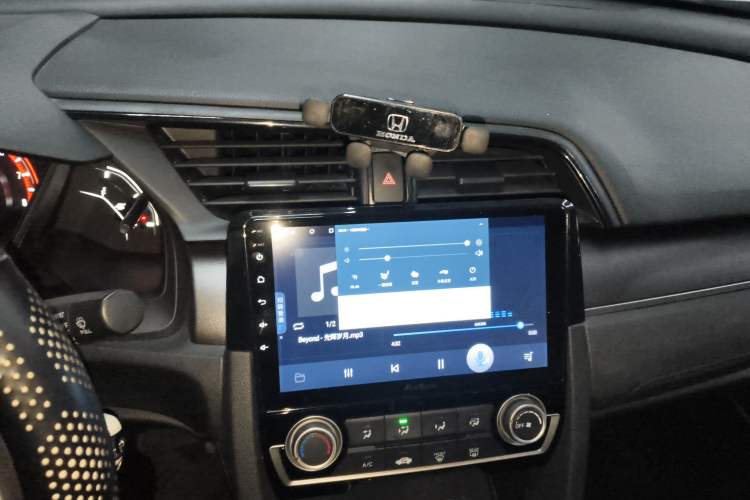 Used Honda Civic 2016 180TURBO CVT Comfort Version
