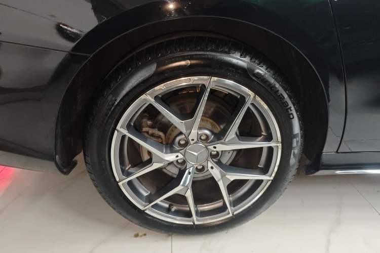 Used Mercedes-Benz E-Class 2019 E 300 L Sport Luxury Edition
