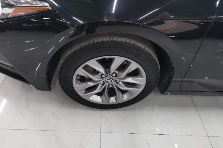 Used Toyota Avalon 2019 2.0L Luxury Edition China VI Standard
