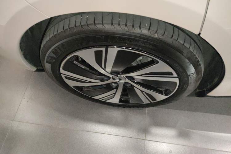 Used Nio ET5 2024 75 kWh
