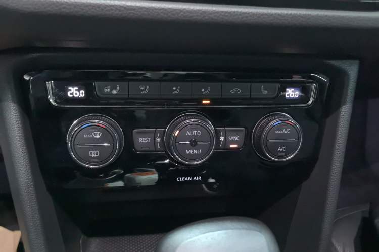 Used Volkswagen Tiguan L 2017 330TSI Automatic Two-Wheel Drive Luxury Edition
