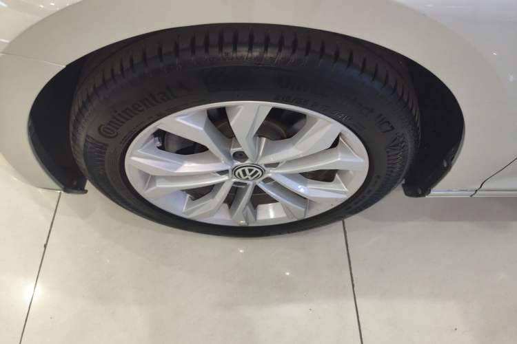 Used Volkswagen Magotan 2019 330TSI DSG Luxury Version China VI Standard
