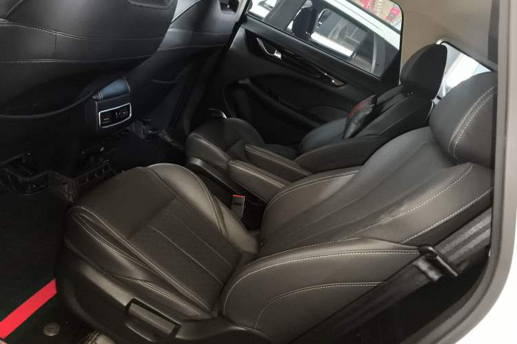 Used JETOUR X90 2019 1.6T DCT Luxury Travel Edition 6 Seats China VI Standard