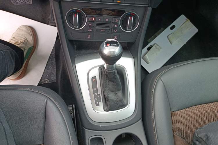 Used Audi Q3 2017 30 TFSI Fashion Model
