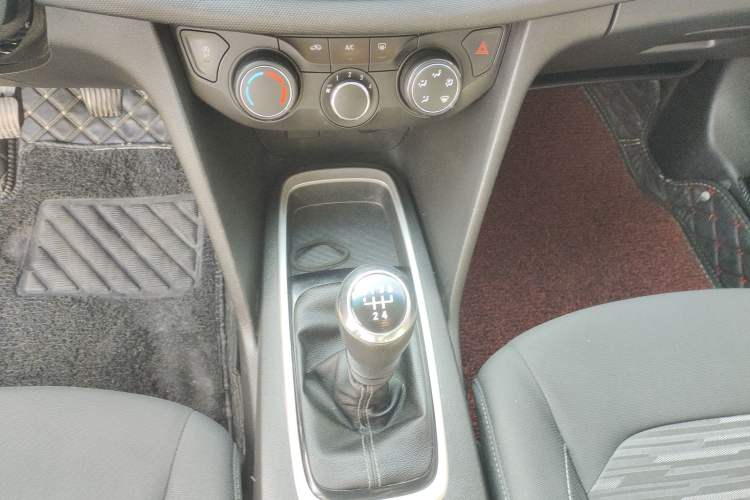 Used Chevrolet Cavalier 2018 320 Manual Enjoyment Edition
