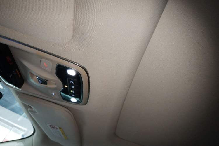 Used Lynk & Co 02 2018 2.0T DCT 4x4 Sport Pro Edition China V Standard