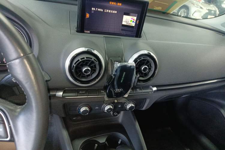 Used Audi A3 2020 Limousine 35 TFSI Fashion Edition China VI Emission Standard