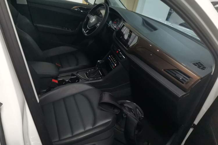 Used Volkswagen Tharu 2021 280TSI Two-Wheel Drive Comfort Edition
