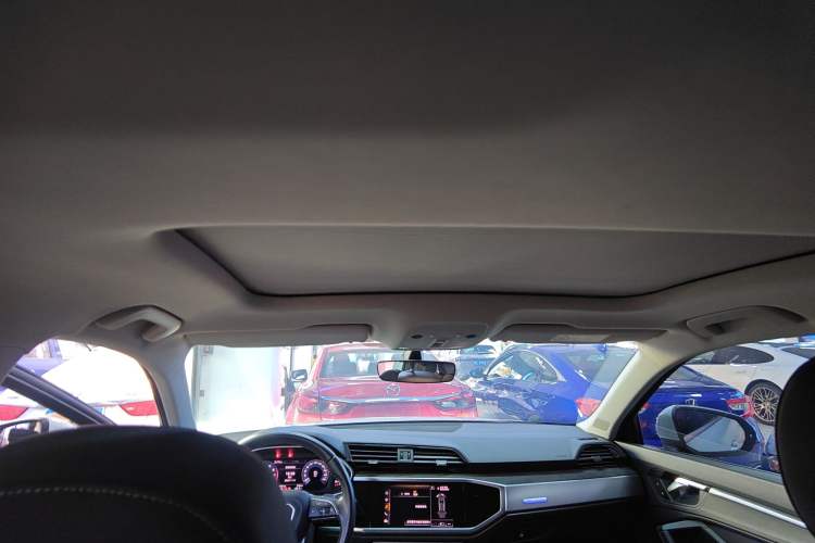 Used Audi Q3 Sportback 2020 40 TFSI Fashion Model
