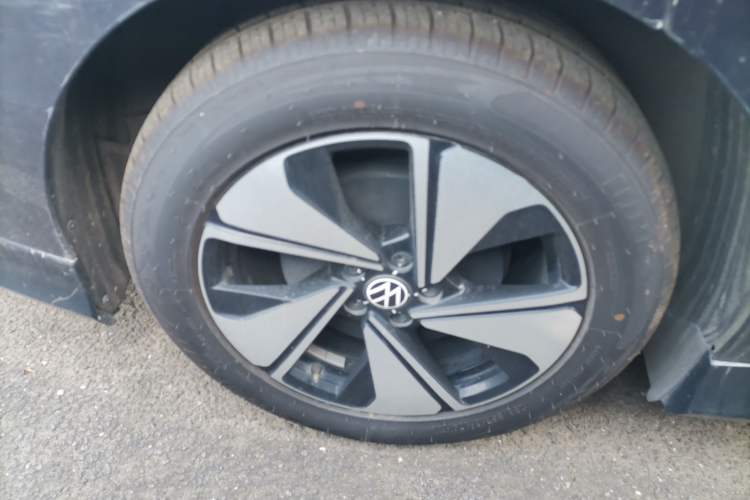 Used Volkswagen ID.7 VIZZION 2024 AIR model
