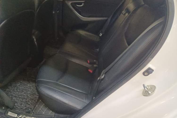 Used Hyundai Elantra 2016 1.6L Automatic Prestige Edition
