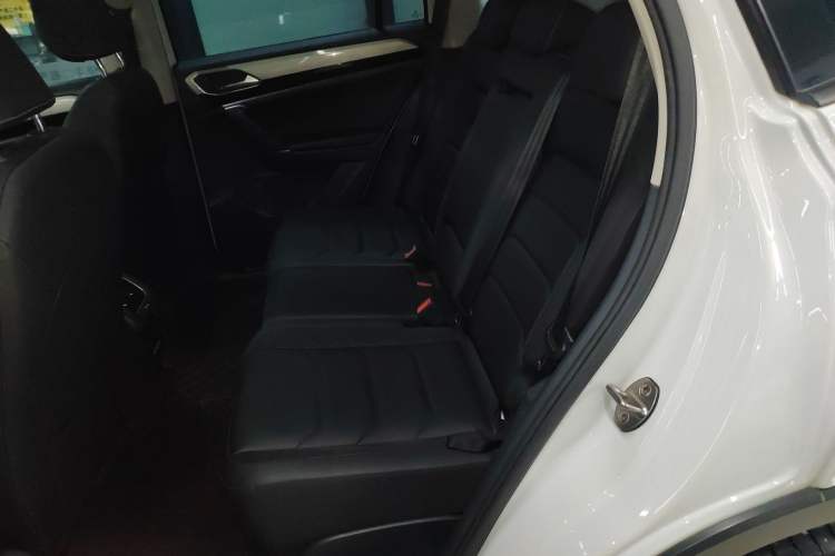 Used Volkswagen Tayron 2019 330TSI Two-Wheel Drive Luxury Model China VI Standard
