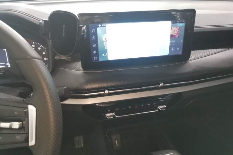 Used Wuling Jiachen 2022 1.5T CVT Deluxe Flagship Edition
