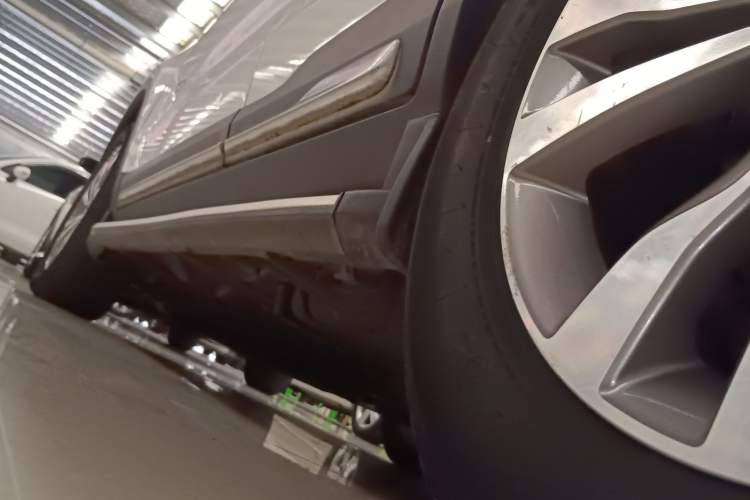 Used Geely Auto Emgrand X7 Sport 2016 1.8TD Automatic ZhiShang Model
