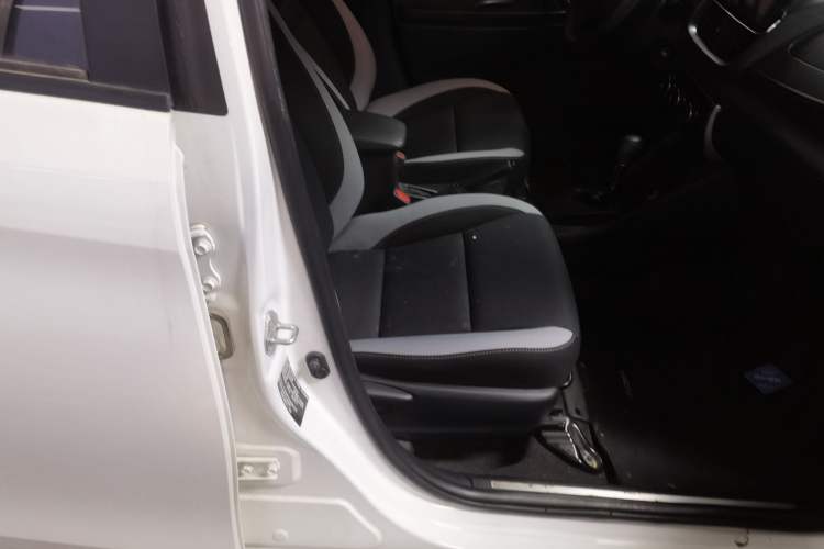 Used Toyota YARiS L 2020 1.5L CVT Leading Edition